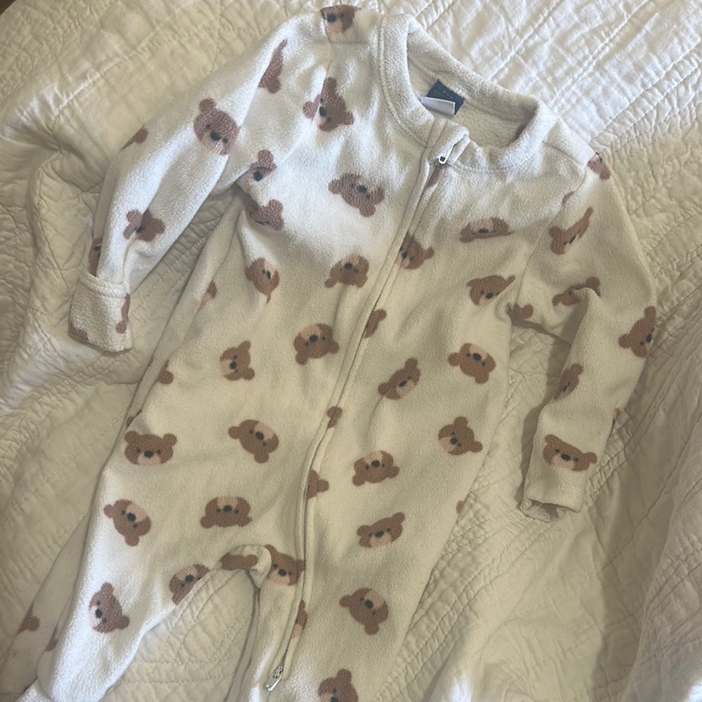 Old Navy Cream and Brown Teddy Bear Footie pajamas